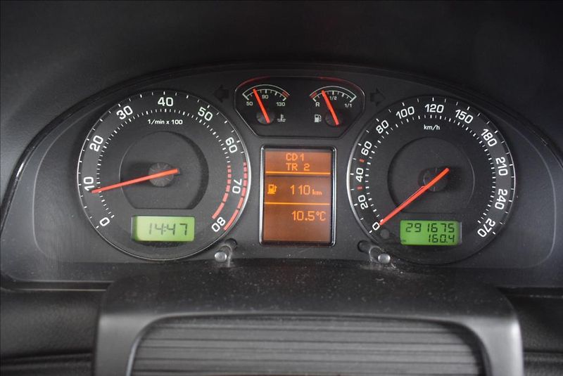 Škoda Superb 2,8 i V6 30V, klima,nová STK, - fotka 16 z 17