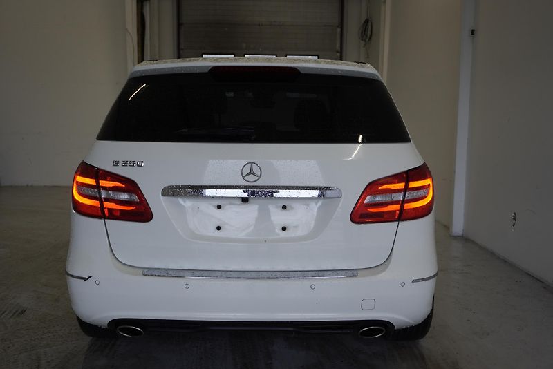 Mercedes-Benz Třídy B (2015) B250 2,0I AUTOMAT - fotka 6 z 30