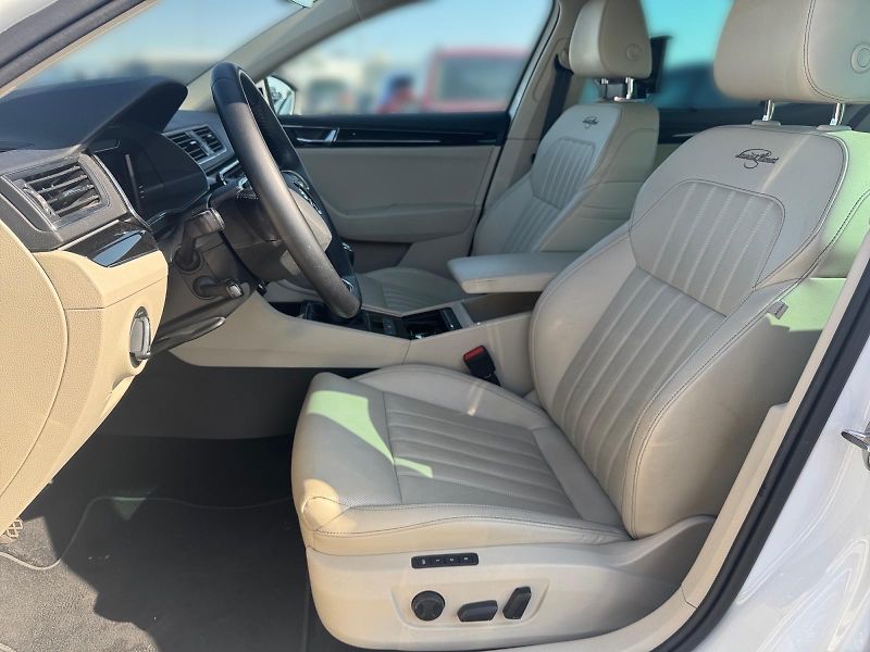 Škoda Superb (2023) L&K 2.0TDI 110kW TAŽNÉ CZ DPH - fotka 7 z 11