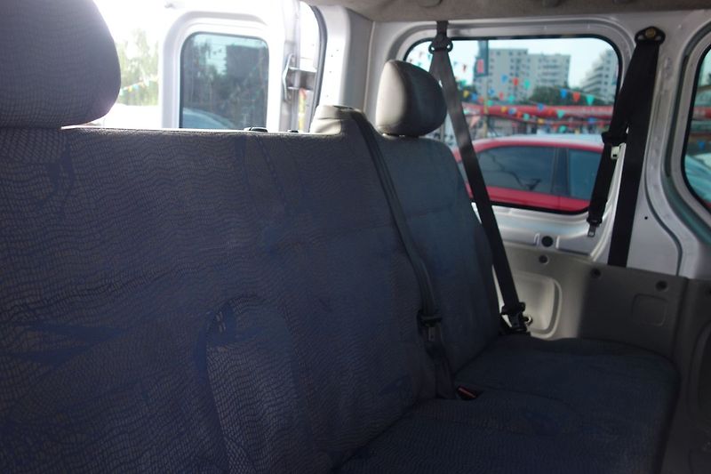 Renault Trafic 1,9DCi 74 kW 8 míst !! - fotka 28 z 33