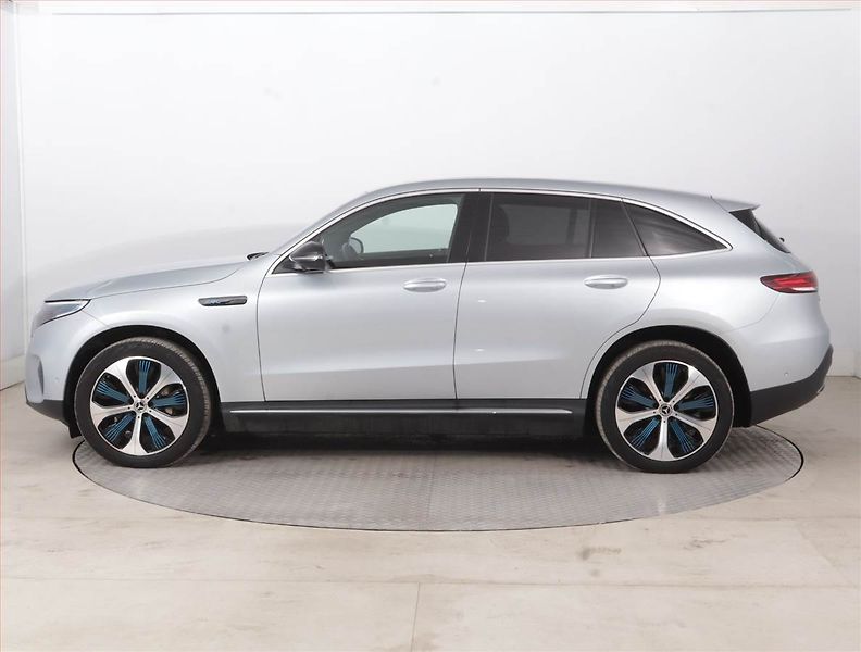 Mercedes-Benz EQC (2019) 400 4MATIC, SoH 94% - fotka 3 z 21