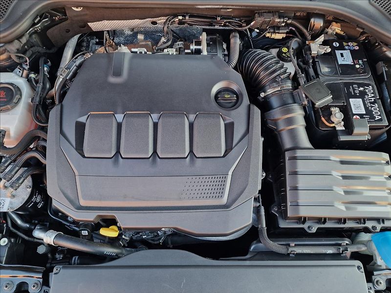 Škoda Octavia 2.0 TDI 110kW Style Combi,ČR - fotka 44 z 50