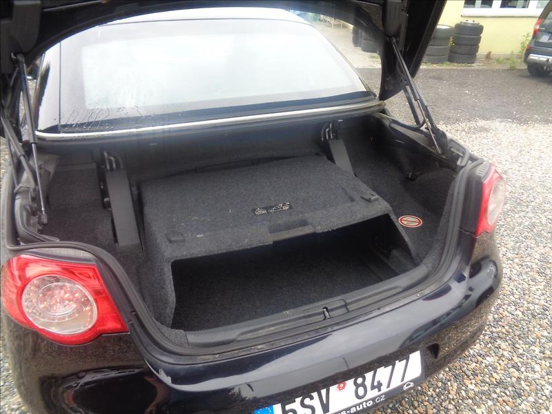 Volkswagen EOS 2,0 - fotka 12 z 21