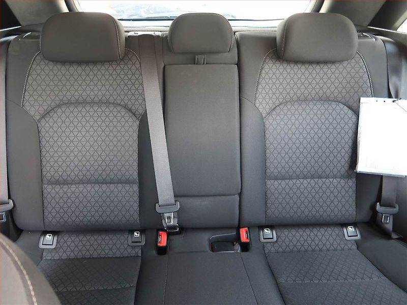 Kia Ceed (2021) Gold 1.5 T-GDI, Automat - fotka 10 z 18