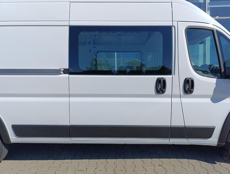 Fiat Ducato 2,2 MTJ 180k poloprosklená  Ma - fotka 9 z 15