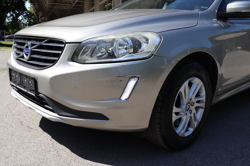 Volvo XC60 D4 2.0 133kW AT DPH - fotka 4 z 50