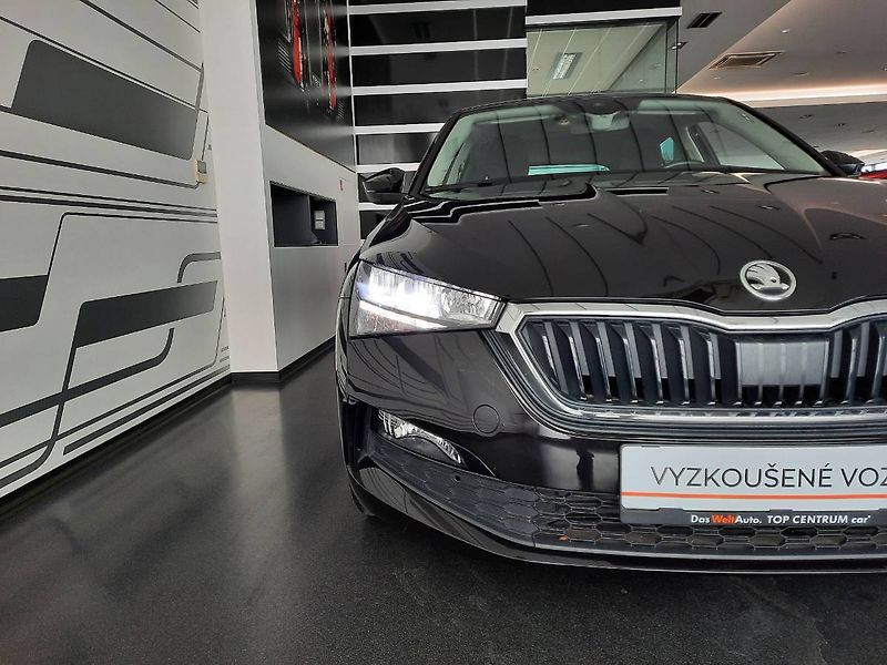 Škoda Scala (2022) Ambition 1.0 TSI (70kW/95k) - fotka 23 z 25
