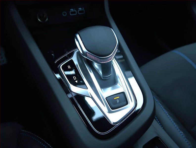 Renault Arkana (2026) 1.3 TCe, Ad. tempomat, Výhřevy - fotka 13 z 17
