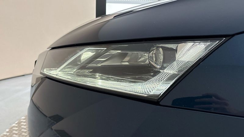 Škoda Octavia 2.0 TDI DSG Style - fotka 18 z 29