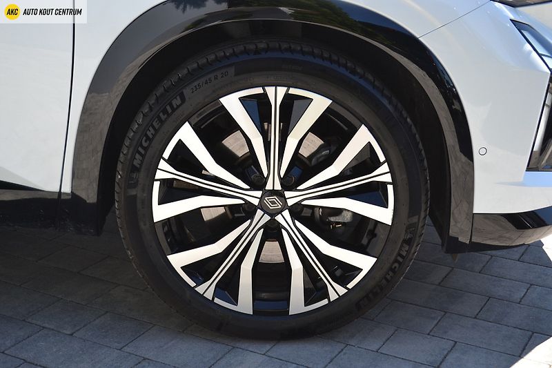 Renault Espace ICONIC E-TECH FULL HYBRID 200k - fotka 11 z 73