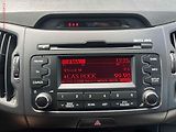 Kia Sportage (2013) 1.6GDi, ČR, AC - náhled 11