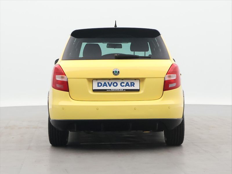 Škoda Fabia 1,2 TSI 77kW DSG Monte Carlo - fotka 6 z 32