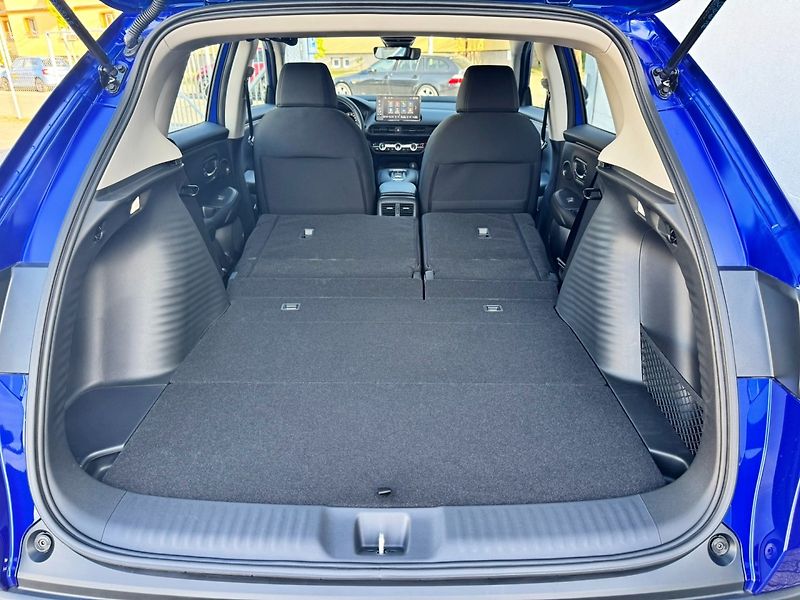 Honda ZR-V (2026) 2.0eHEV 135kW ELEGANCE skladem - fotka 19 z 34