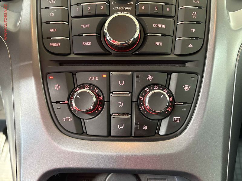 Opel Astra (2015) 1.6 CDTi, ČR, servis.kniha - fotka 13 z 14