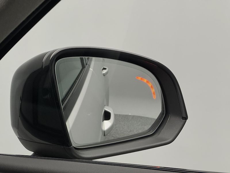 Volvo XC40 B4 DARK PLUS AUT CZ 1.maj - fotka 21 z 46