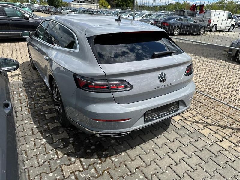 Volkswagen Arteon Shooting Brake 2,0 TDI PANORAMA TAŽNÉ - fotka 3 z 7