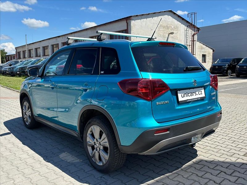 Suzuki Vitara 1,4 BoosterJet  Premium Hybrid - fotka 4 z 28