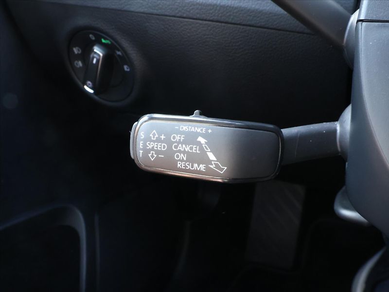 Škoda Superb 2,0 TDI 147kW 4x4 DSG Style+ C - fotka 19 z 34