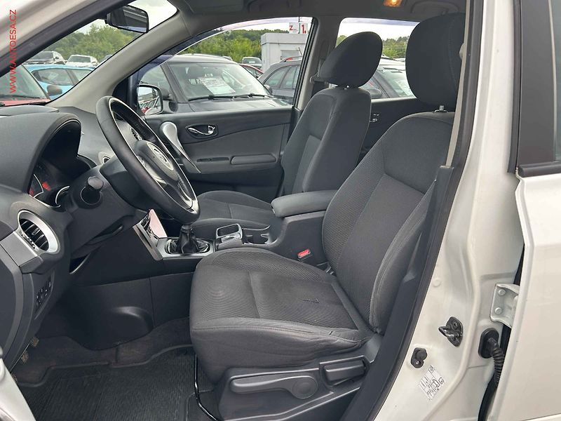 Renault Koleos (2009) 2.0 dCi 4x4, ČR, autoAC - fotka 9 z 18