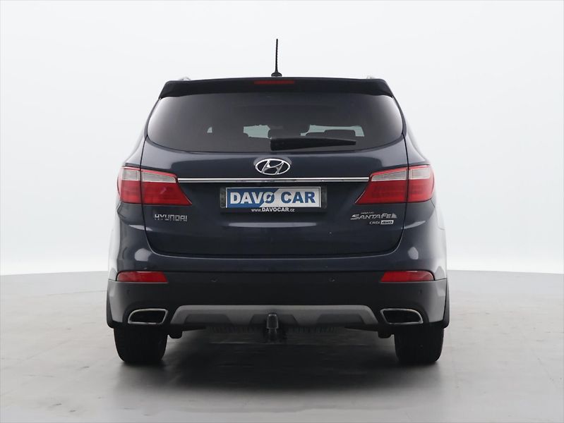 Hyundai Grand Santa Fe 2,2 CRDI 145kW CZ Luxury DPH - fotka 6 z 32