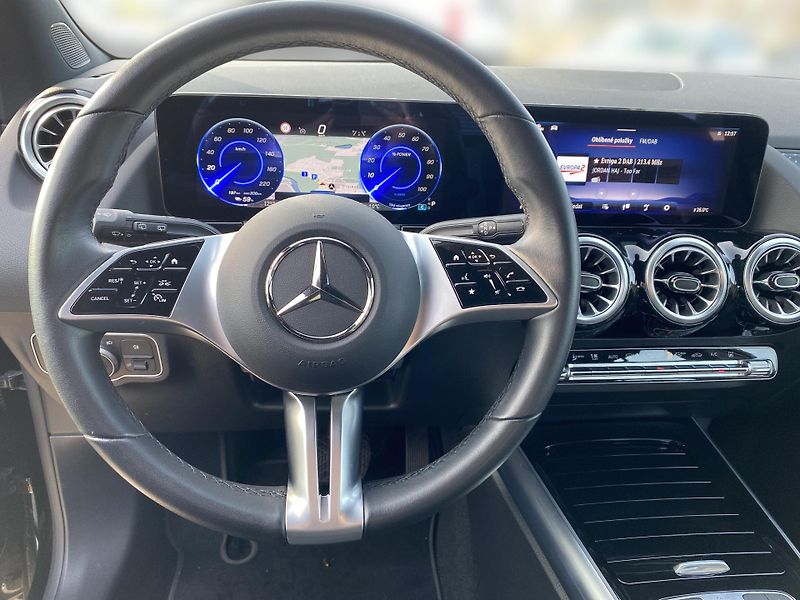 Mercedes-Benz EQA EQA 250+ Progressive  - fotka 10 z 24