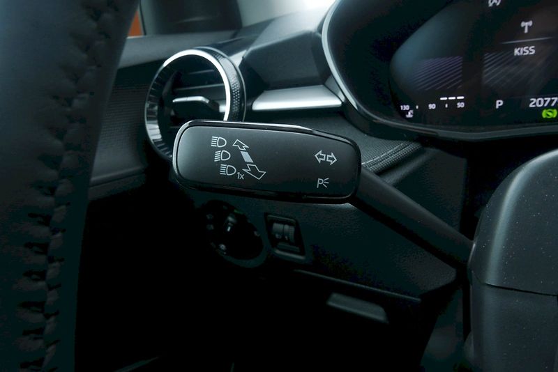 Škoda Fabia (2025) 1.0 TSI 85 kW DSG 7° TOP Selec - fotka 16 z 35