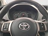 Toyota Yaris (2016) 1.0 VVT-i, ČR,1.maj - náhled 16