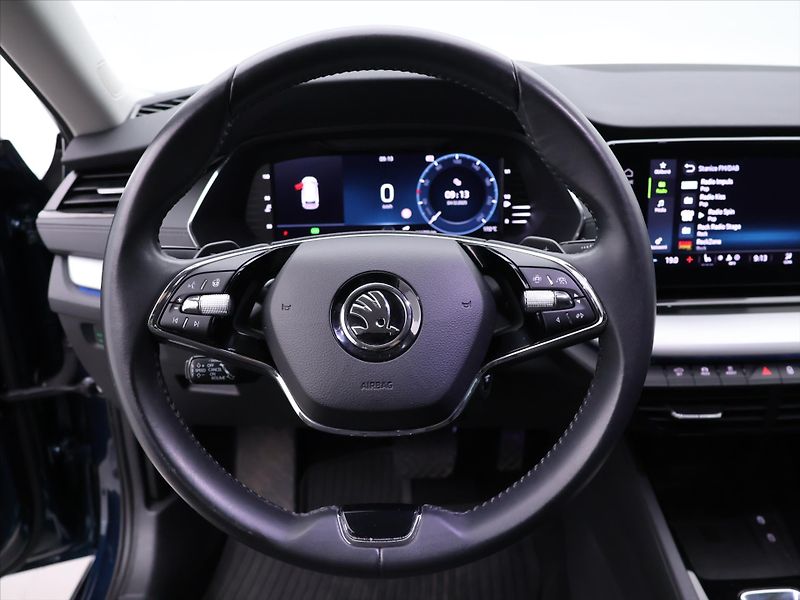 Škoda Octavia 2,0 TDI 110kW DSG LED Clever D - fotka 18 z 36