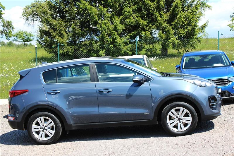 Kia Sportage 1,6 T-GDi 130kW 4x4,MANUAL,NAV - fotka 4 z 33