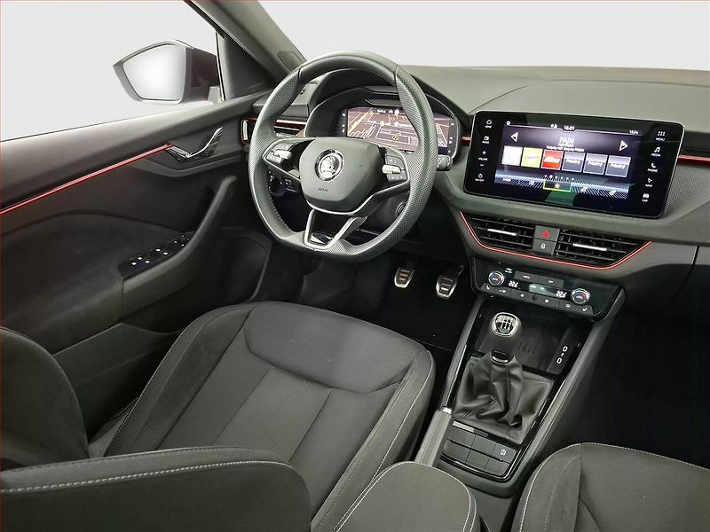 Škoda Scala (2024) 1.5 TSI - fotka 7 z 20