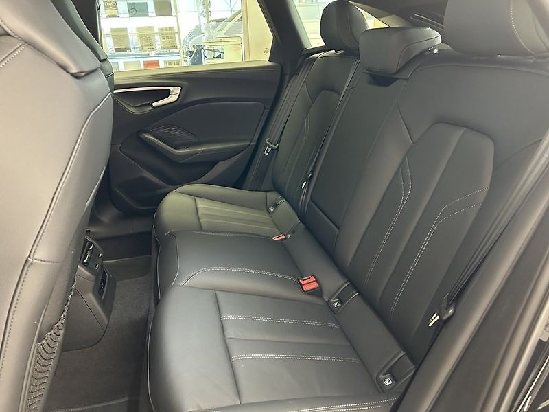 Audi A5 TDI q S-Line Tech+ NezT 360 Ta - fotka 8 z 21
