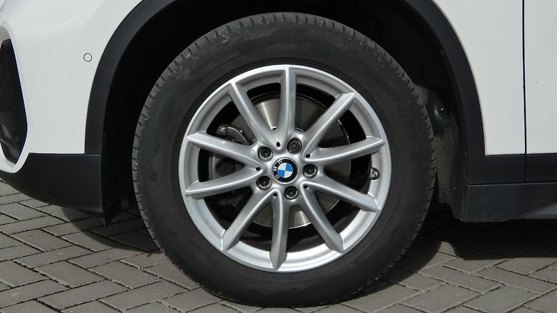 BMW X1 s Drive18d - fotka 23 z 24