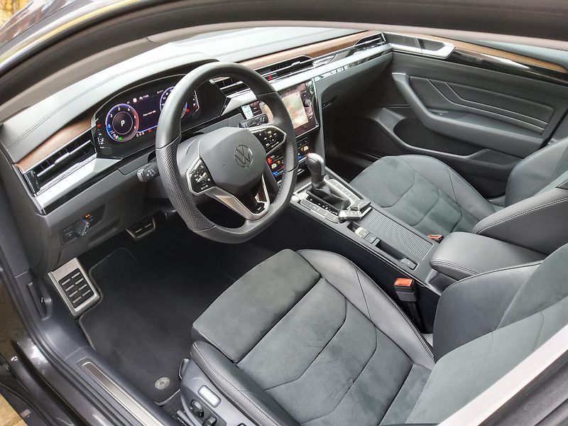 Volkswagen Arteon (2023) 2.0TDI DSG 1maj ČR Elegance - fotka 7 z 24