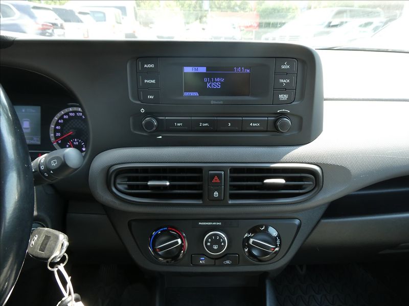 Hyundai i10 1,0 i 49kW 1.majitel, DPH, ČR - fotka 23 z 30