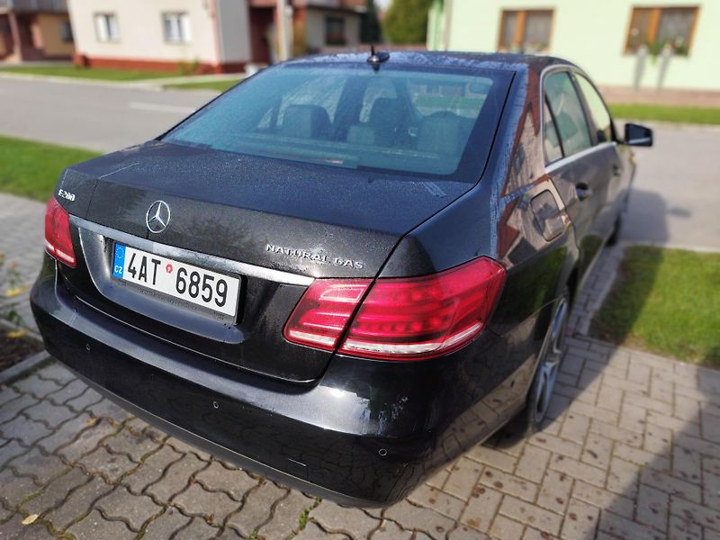 Mercedes-Benz Třídy E E200 NATURAL GAS CNG - fotka 3 z 28