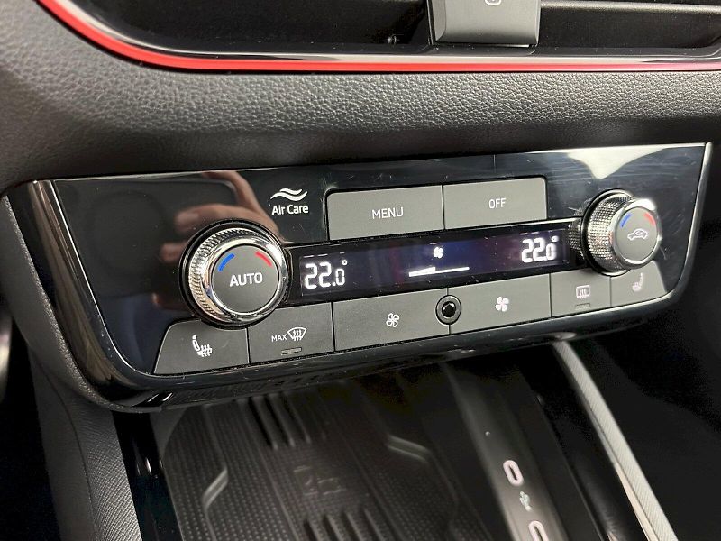 Škoda Scala (2025) DSG 1.5TSI 110kW Monte Carlo - fotka 22 z 33