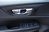 Volvo V60 CC 2.0B4 AWD MildHybrid ZADÁN! - náhled 15