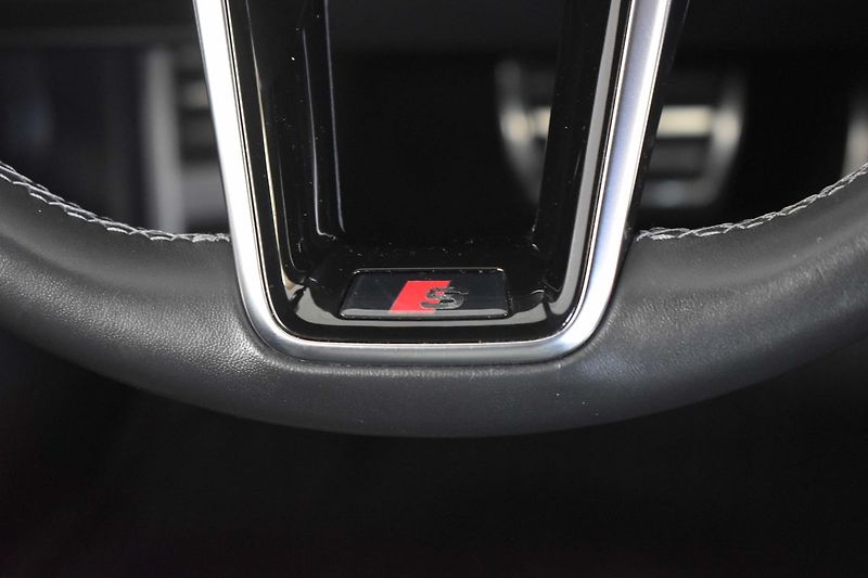Audi A6 50TDI QUATTRO*S-LINE*KAMERA360 - fotka 18 z 41