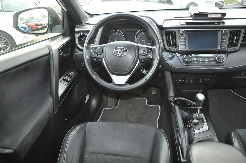 Toyota RAV4 2.0VVTi 112kW 4x4 Automat - fotka 5 z 22