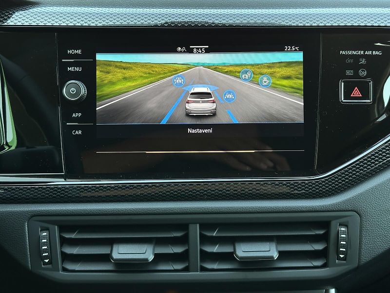 Volkswagen Taigo 1.0TSi 95PS App-Connect VÝHŘEV - fotka 25 z 37