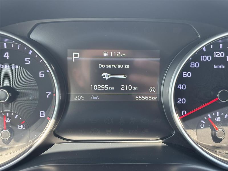 Kia Ceed 1,5 TGDi AT Spin ZÁRUKA KAMERA - fotka 37 z 40
