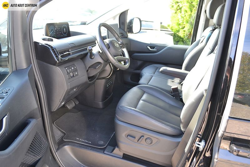 Hyundai Staria 1.6T-GDI HEV 225 PREMIUM EXECU - fotka 29 z 66
