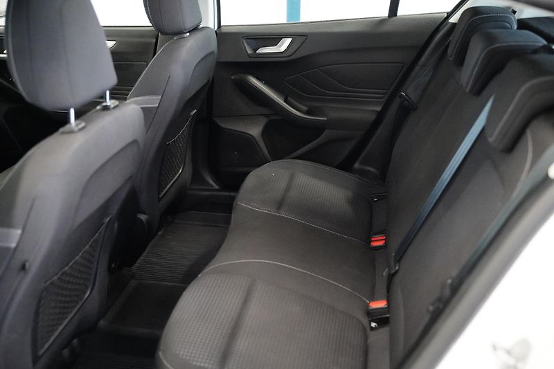 Ford Focus - fotka 26 z 27