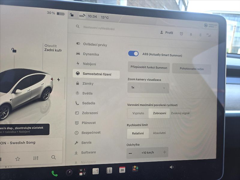 Tesla Model Y 0,0 LFP Ryzen Tažné Enhanced A - fotka 17 z 22