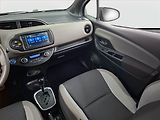 Toyota Yaris (2020) 1.5 Hybrid, Automat, ČR,1.maj - náhled 8