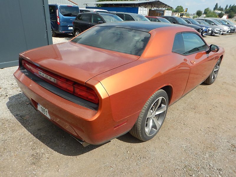 Dodge Challenger 3.6i, AUTOMAT, LPG - fotka 6 z 23