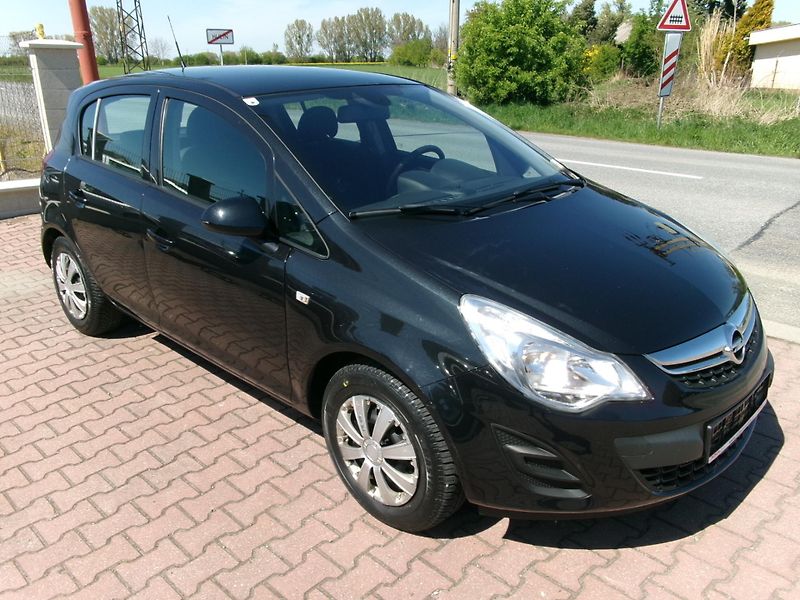 Opel Corsa (2013) 1,2 16V AC BT USB TEMP - fotka 11 z 41