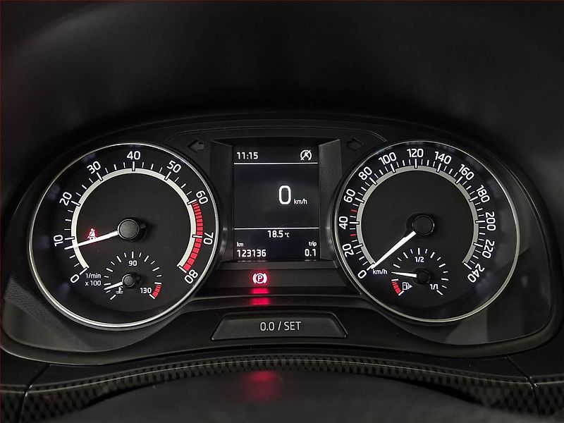 Škoda Fabia (2016) Monte Carlo 1.2 TSI - fotka 11 z 14