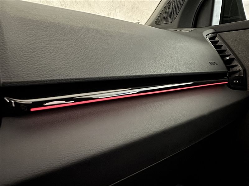 Škoda Karoq 2,0 TDi  DSG Sportline Virtual - fotka 30 z 49