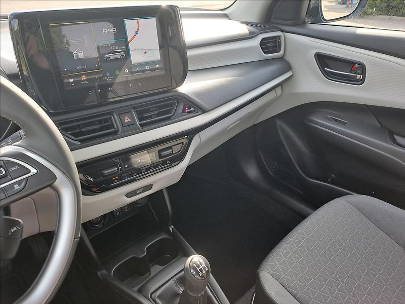 Suzuki Swift (2026) 1,2 PREMIUM HYBRID - fotka 12 z 22